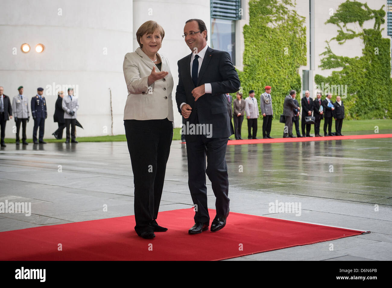 Berlino, Germania, il Cancelliere tedesco Angela Merkel, CDU, e Francois Hollande, stato Presidente della Repubblica francese Foto Stock