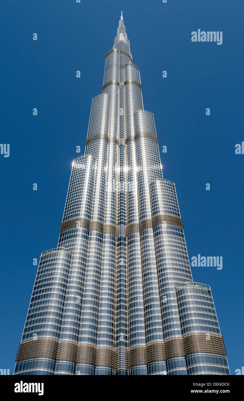Vista diurna di Burj Khalifa grattacielo ,mondiali di edificio più alto in Dubai Emirati arabi uniti Foto Stock