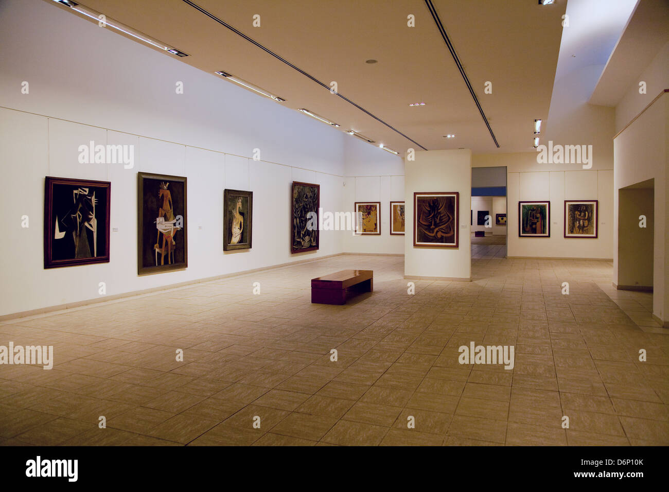 Wilfredo Lam dipinti al Museo de Bellas Artes o Museo di Belle Arti nella città di l'Avana, Cuba, Sud America. Arte cubana a Habana, America Latina Foto Stock