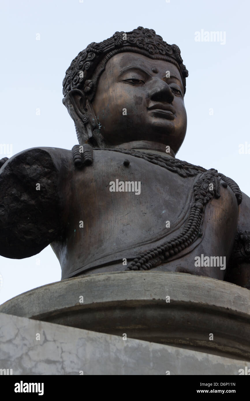 Statua di Buddha nel dhamma retreat Foto Stock