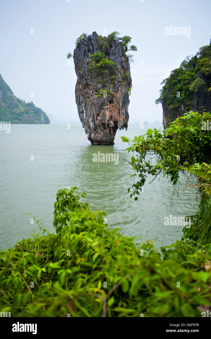 Khao Antonello Kan (Isola di James Bond), Ao Phang-Nga National Marine Park, Isola di Phuket, Phuket, Thailandia, Sud-est asiatico, in Asia Foto Stock