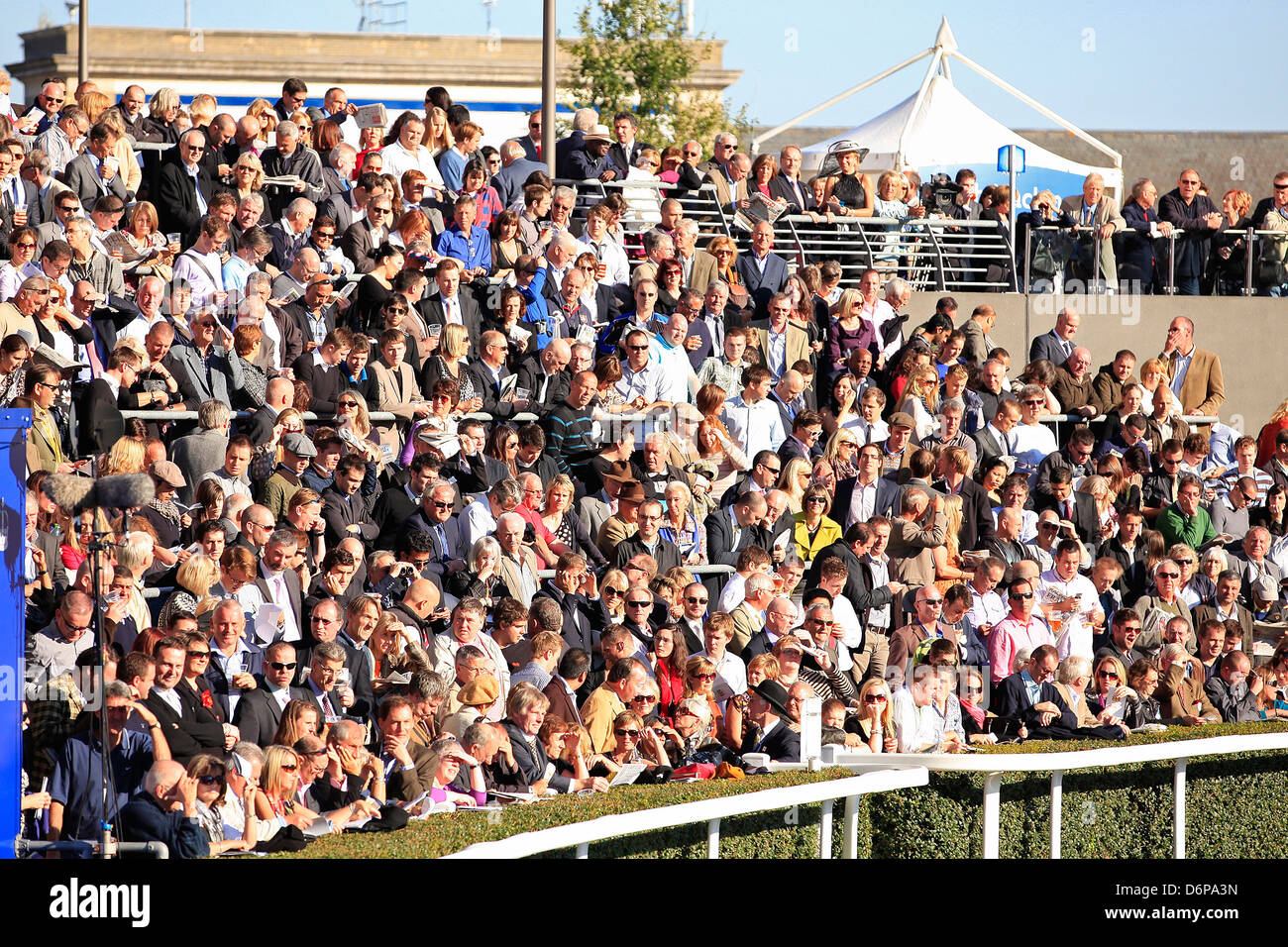 Atmosfera La Qipco British Champions Fillies e Mares Stakes Qipco British Champions giorno a Ascot Berkshire, Inghilterra - Foto Stock