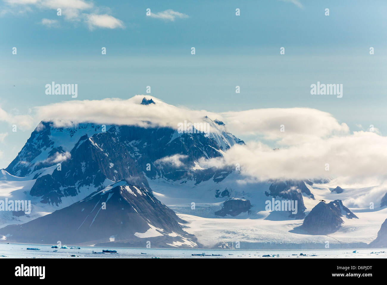 La Tidewater ghiacciaio, Hornsund, Spitsbergen, arcipelago delle Svalbard, Norvegia, Scandinavia, Europa Foto Stock