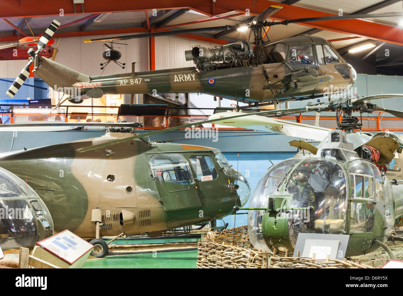 Regno Unito, Inghilterra, Hampshire, Andover, il Museo di esercito di battenti, elicotteri Foto Stock