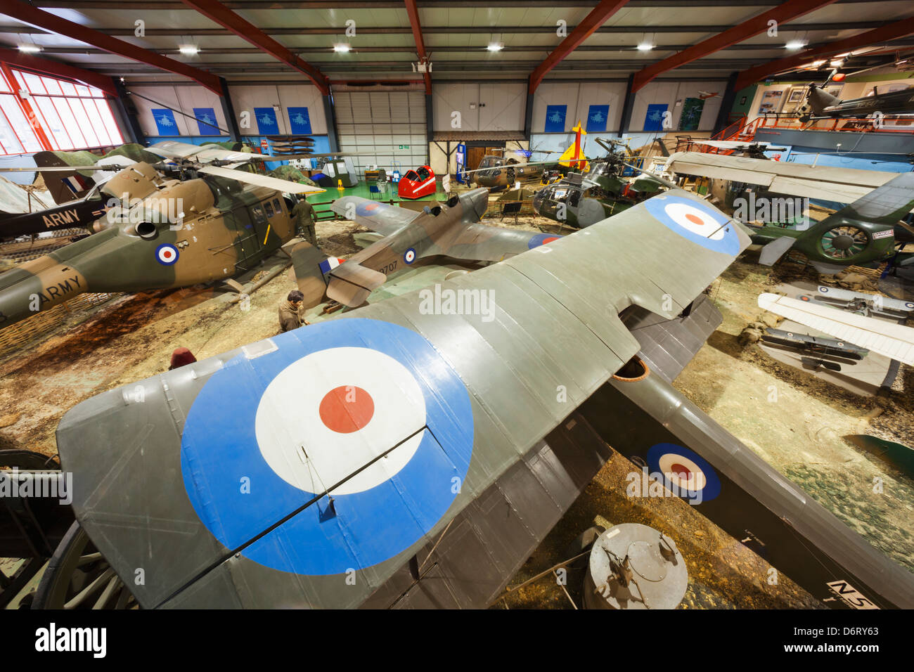 Regno Unito, Inghilterra, Hampshire, Andover, il Museo di esercito di battenti, display del centro storico di aerei militari, aerei Foto Stock