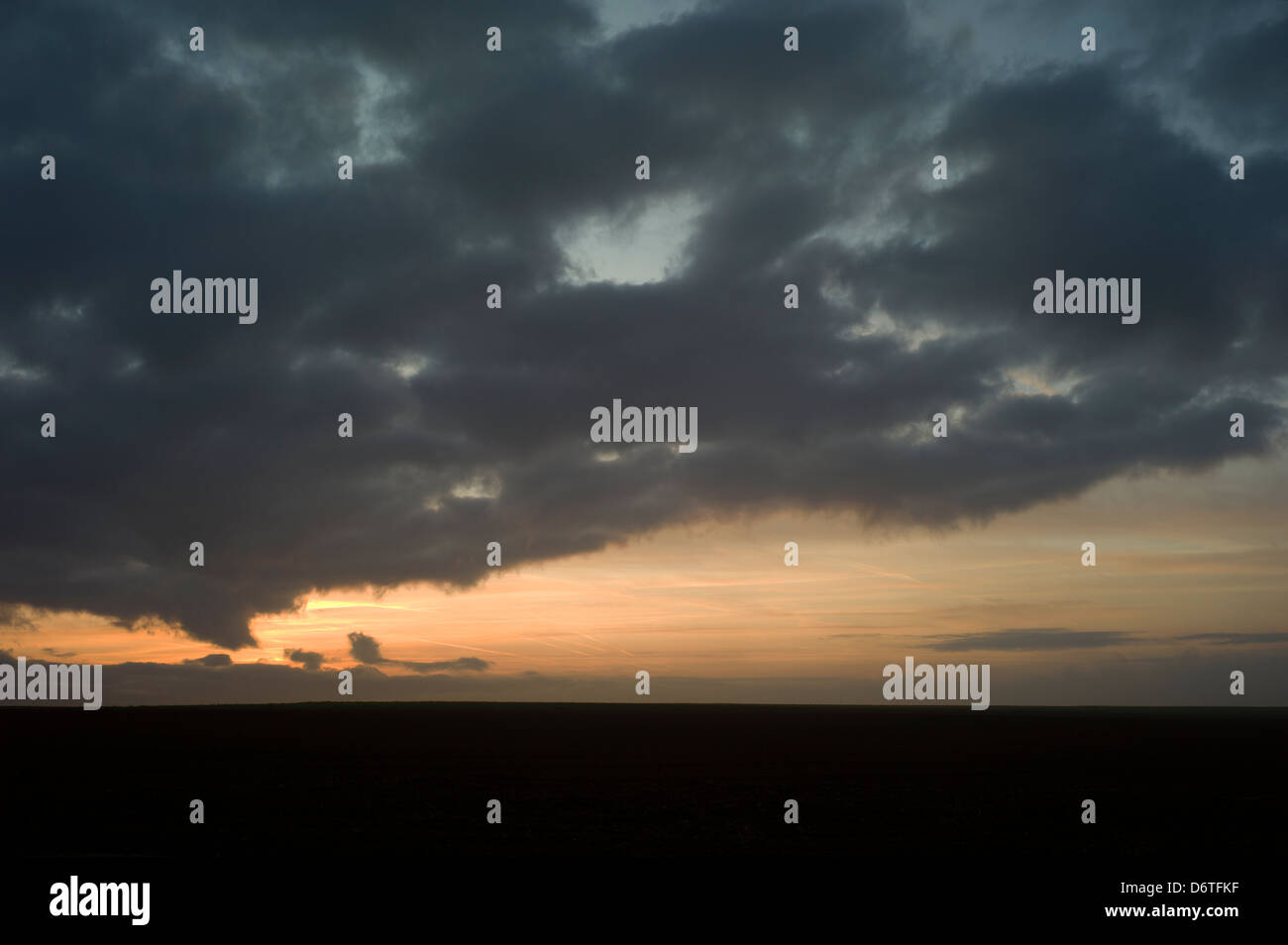 Mattino Cielo e nubi, Normandia, Francia Foto Stock