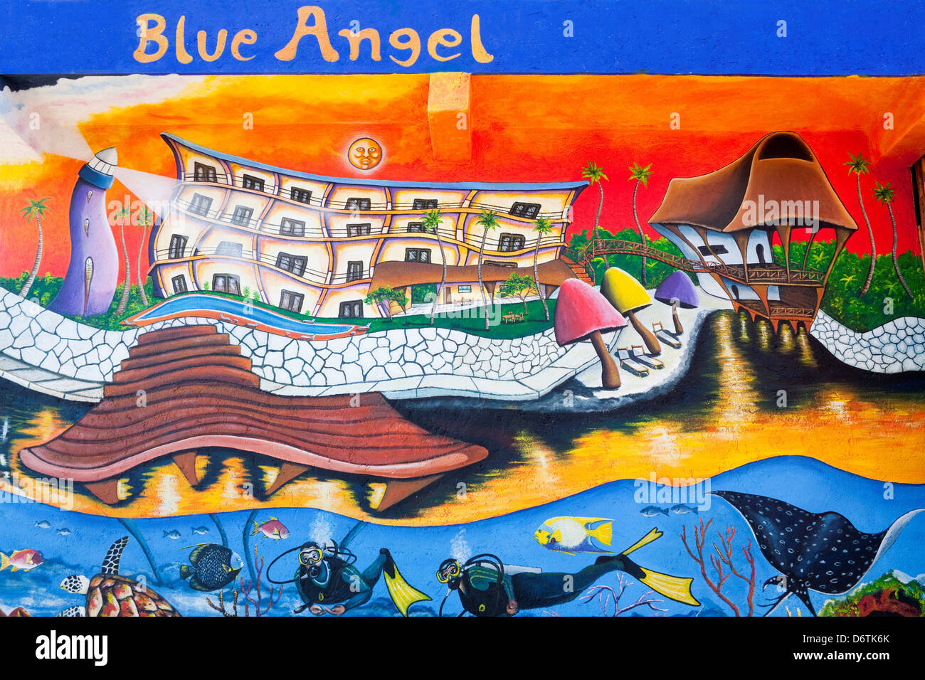 Il murale sulla Blue Angel dive shop, Cozumel, Quintana Roo, la penisola dello Yucatan, Messico Foto Stock