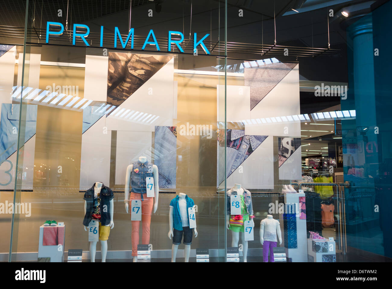 Primark retail moda al Metrocentre. Foto Stock