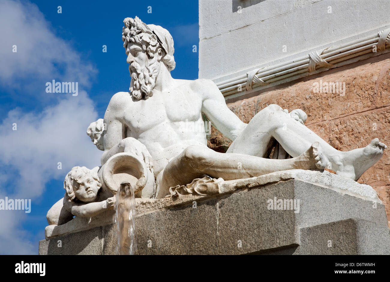 Madrid - statua di Nettuno da Filippo IV di Spagna Memoriale Foto Stock