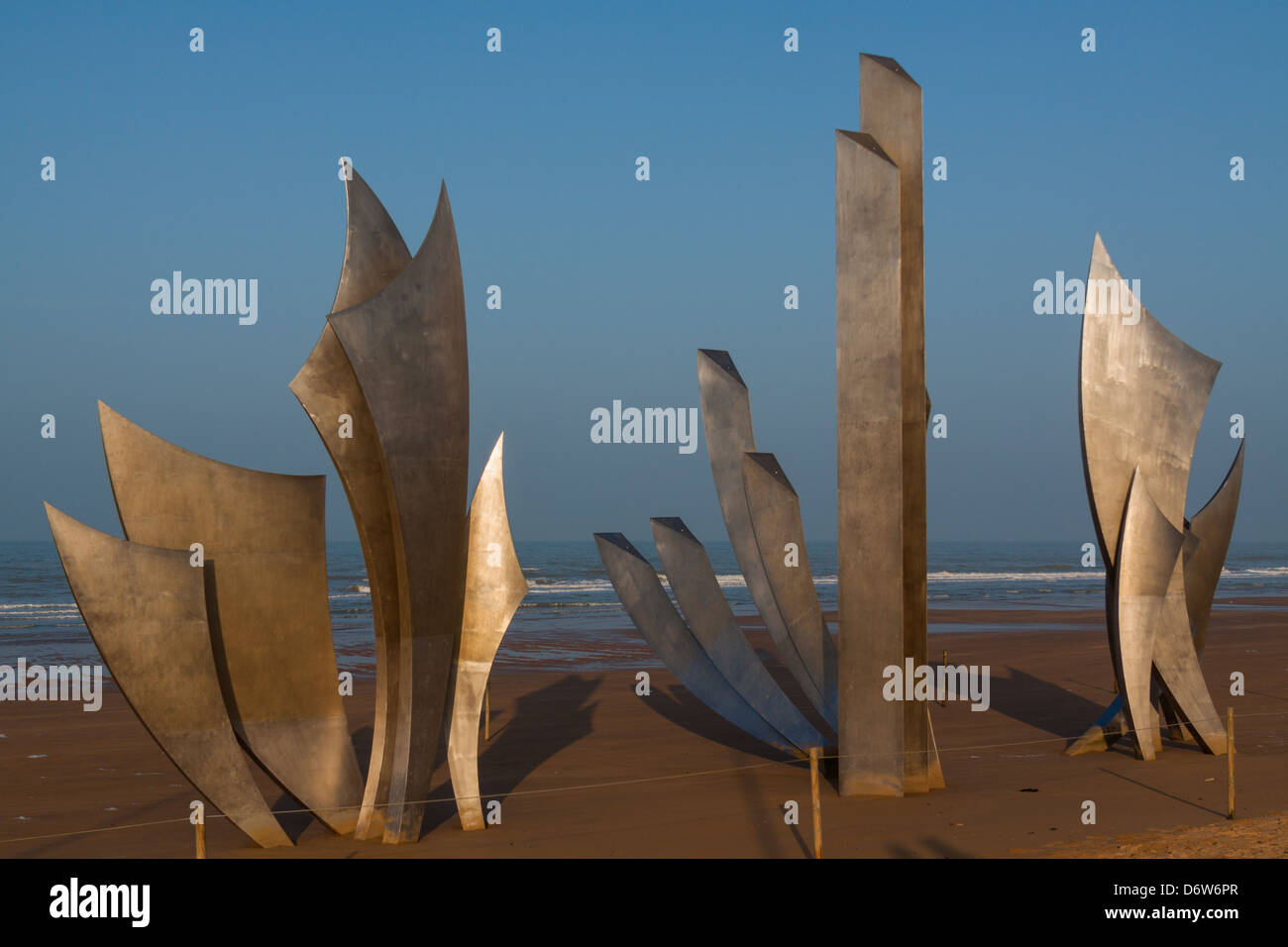 Sculture 'Les Braves' Omaha Beach, a Saint-Laurent-sur-Mer, memoriale del D-Day Foto Stock