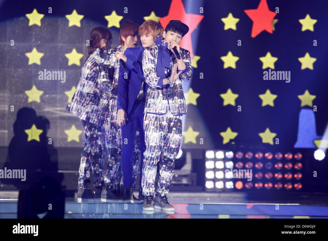 B1A4 hanno partecipato 2013 K-POP di raccolta in Seoul, Corea del Sud domenica 21 aprile, 2013. Foto Stock