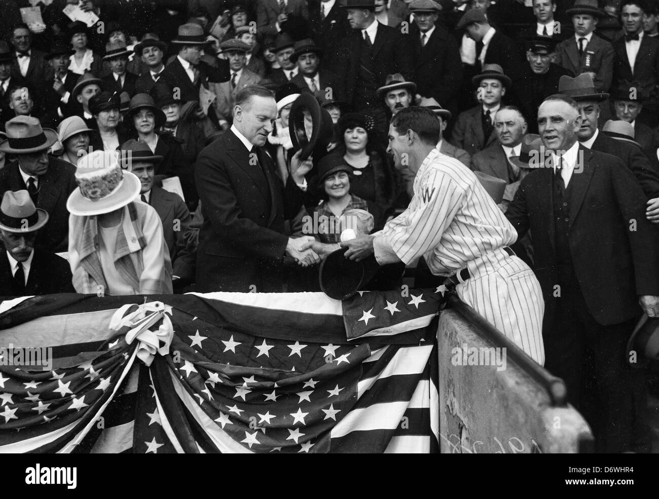 Presidente e signora Coolidge a Washington senatori baseball gioco, circa 1925 Foto Stock