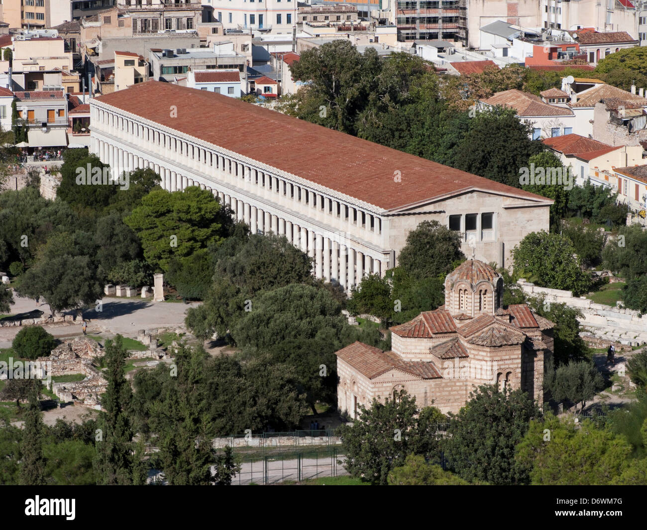 La Grecia, Atene, Stoa (stalle) da Marte Hill Foto Stock