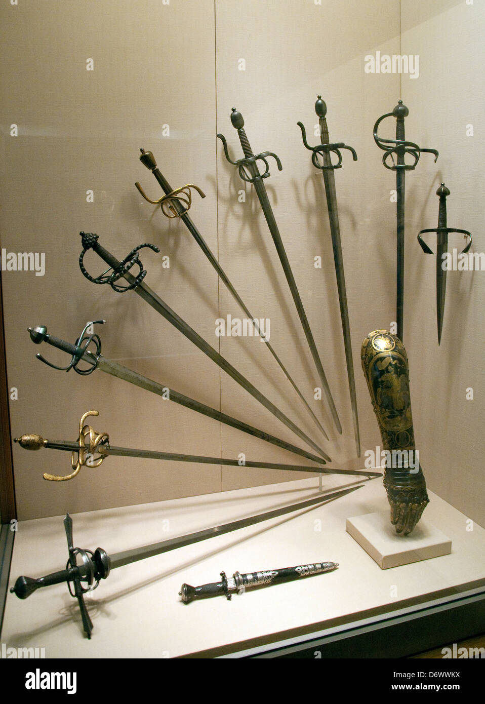 Armi dalla Corte sassone a Dresda nel Metropolitan Museum of Art, (met) New York City USA Foto Stock