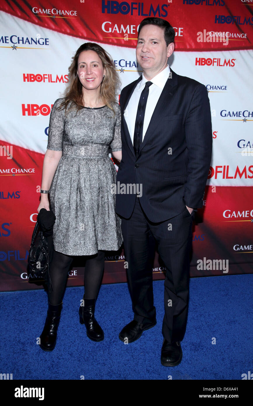 Gli ospiti New York Premiere di 'gioco cambia" al Teatro Ziegfeld - Arrivi New York City, Stati Uniti d'America - 07.03.12 Foto Stock