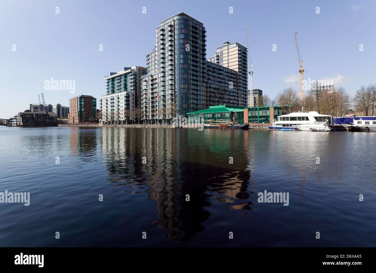 Capacità posto, Millwall Inner Dock, Millwall, Isle of Dogs, Londra. Foto Stock