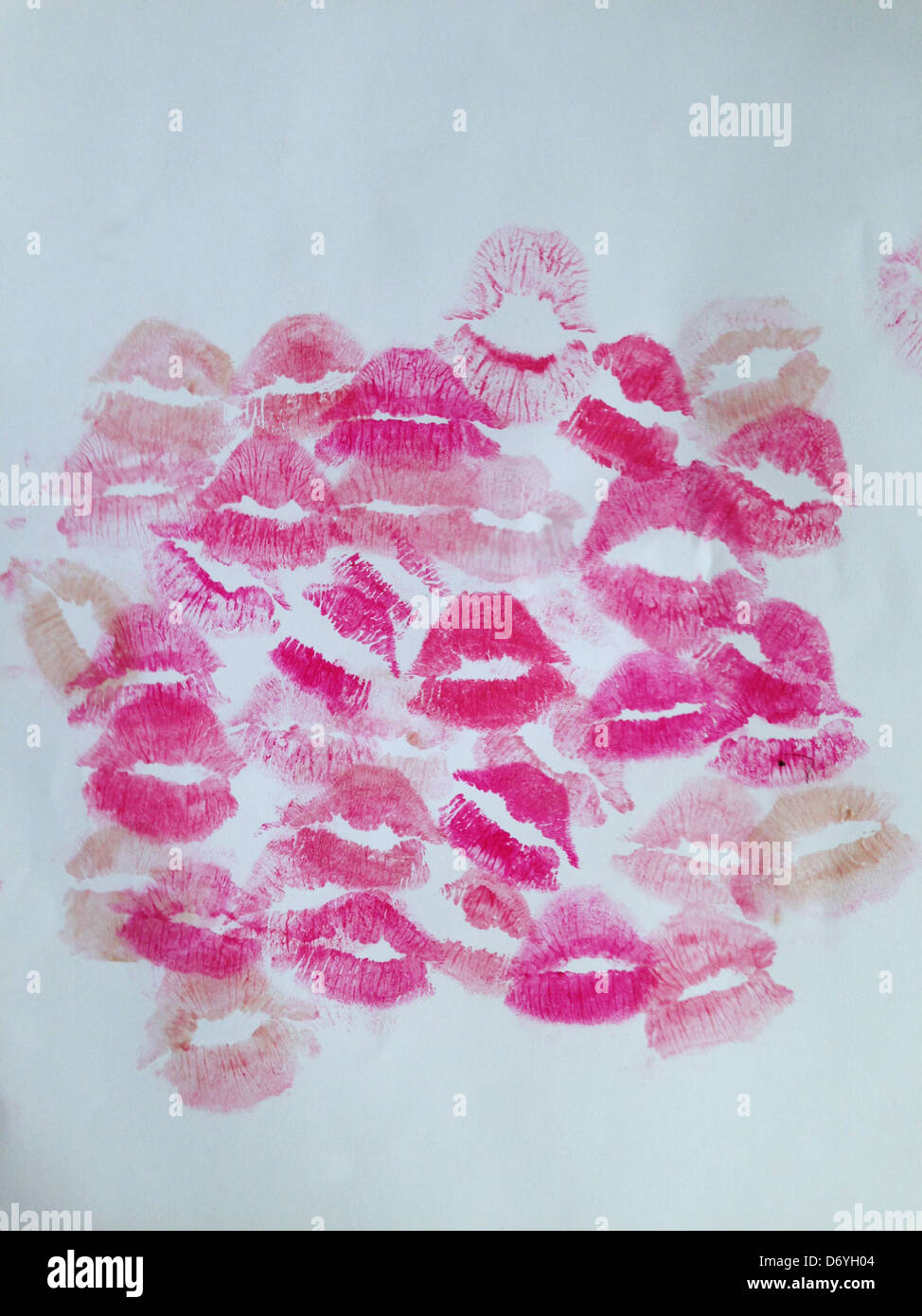 Varietà di rossetto baci - Immagine stock catturata con smartphone