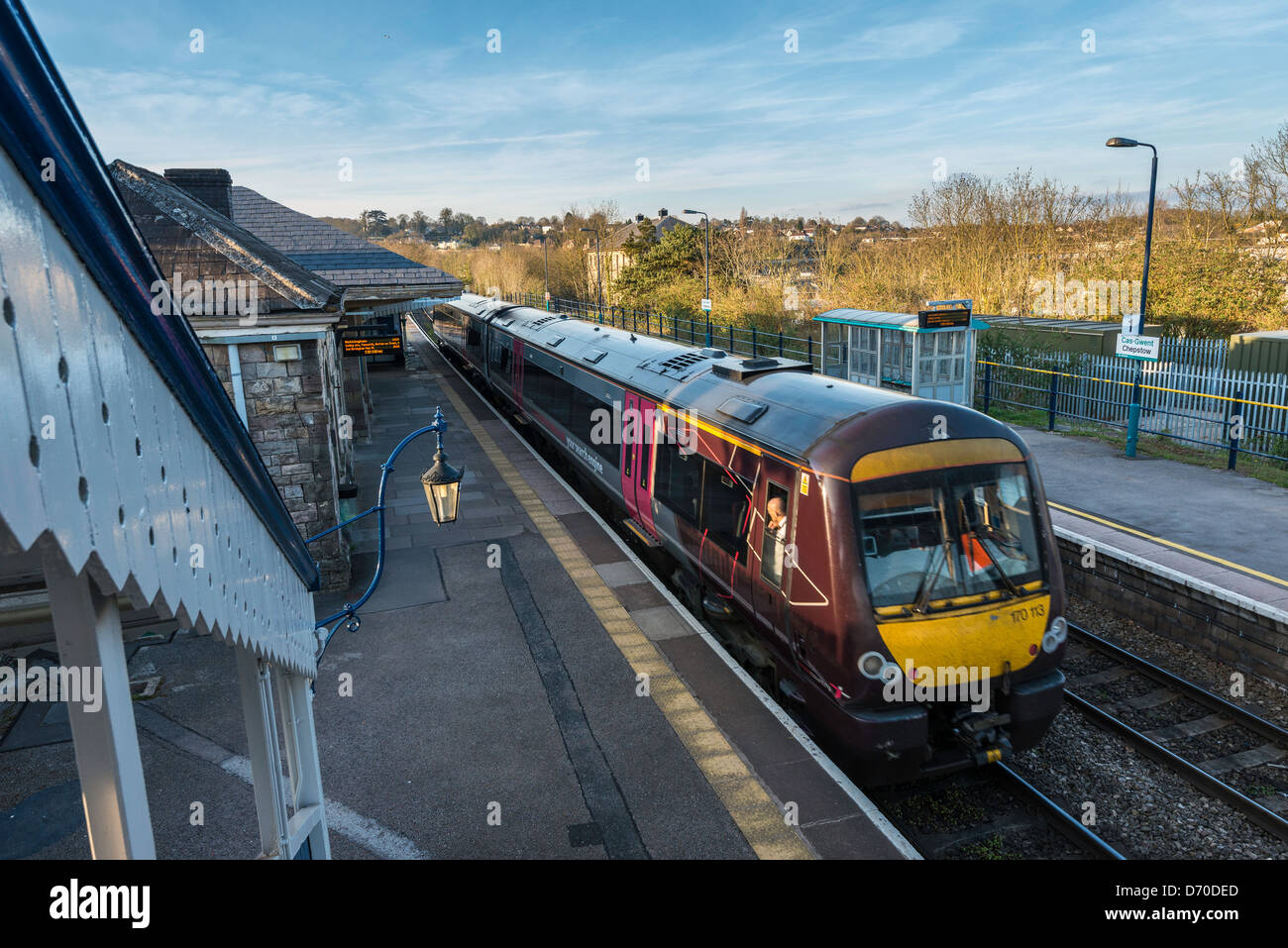 Treni pendolari a Chepstow STAZIONE FERROVIARIA Foto Stock