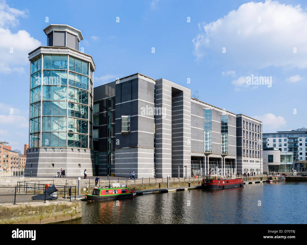 Il Royal Armouries Museum al Clarence Dock, Leeds, West Yorkshire, Regno Unito Foto Stock