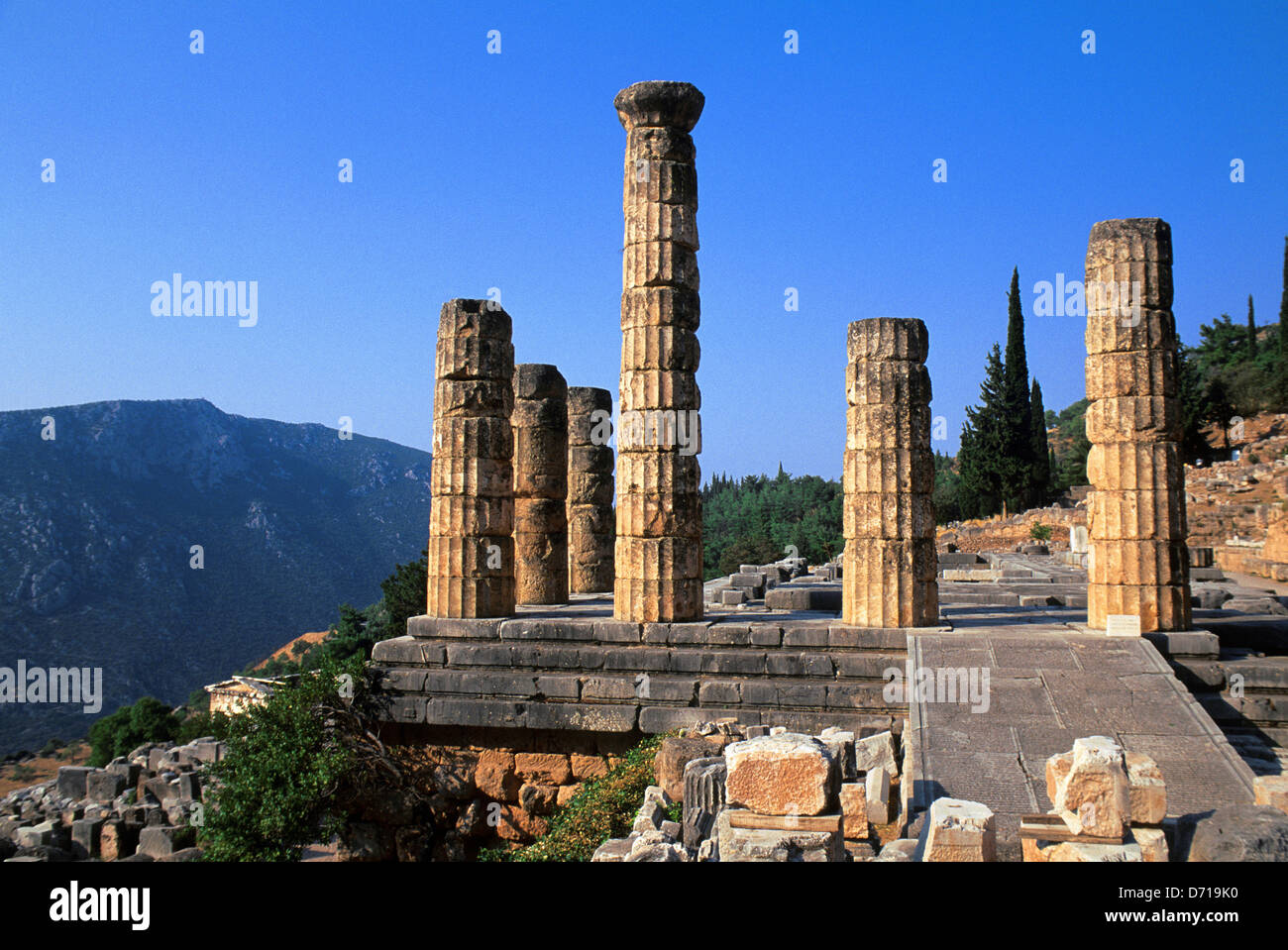 Citta Greca Con Il Santuario Di Apollo
