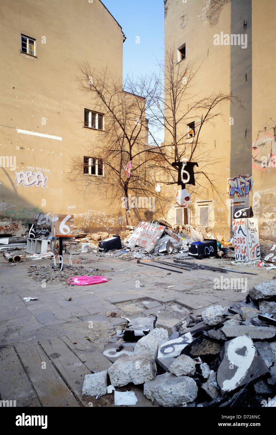 Berlino, Germania, angolo dimenticato molto in la Rosenthalerstrasse Foto Stock