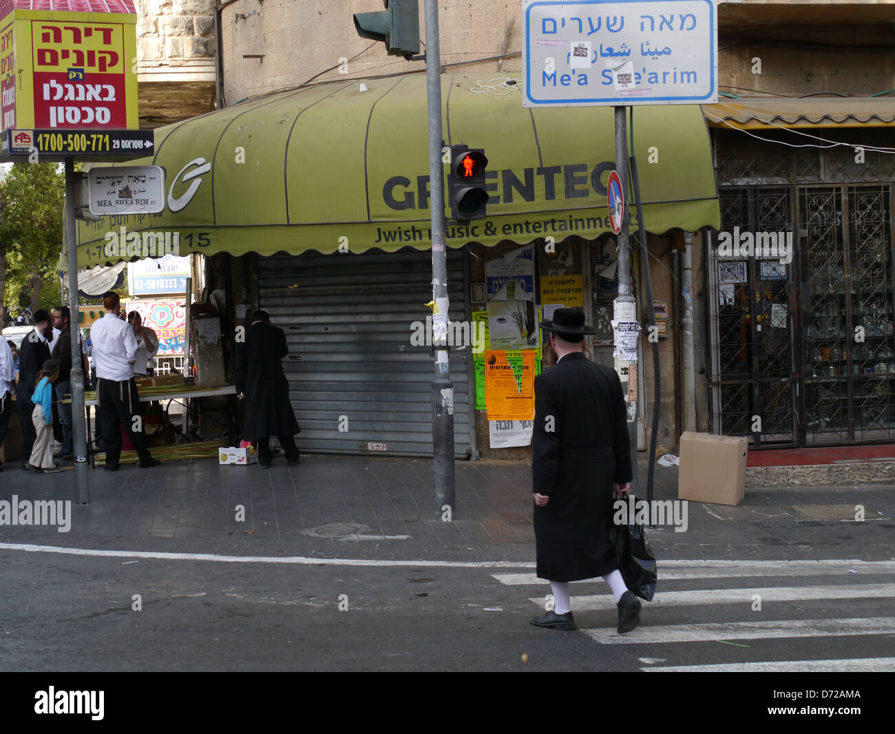 Meah Shearim, nigun ultra-ortodossa quartiere ebraico di Gerusalemme Foto Stock