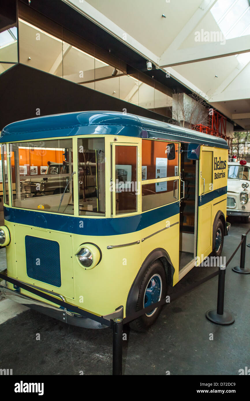 Un Helms Bakery Carrello presso il Museo Nazionale dell'automobile in Reno Nevada Foto Stock