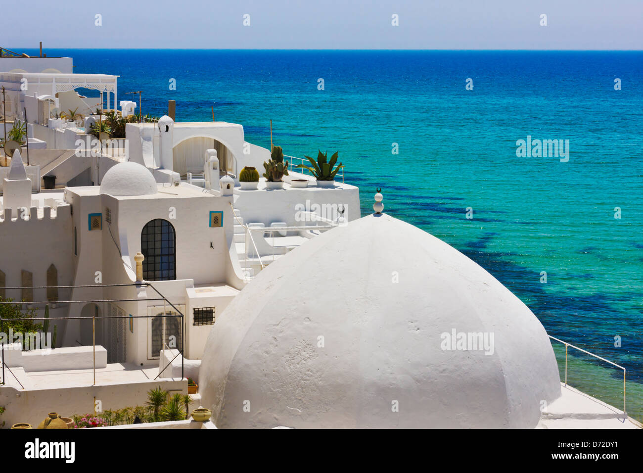 Villa lungo la spiaggia, Hammamet, Tunisia Foto Stock
