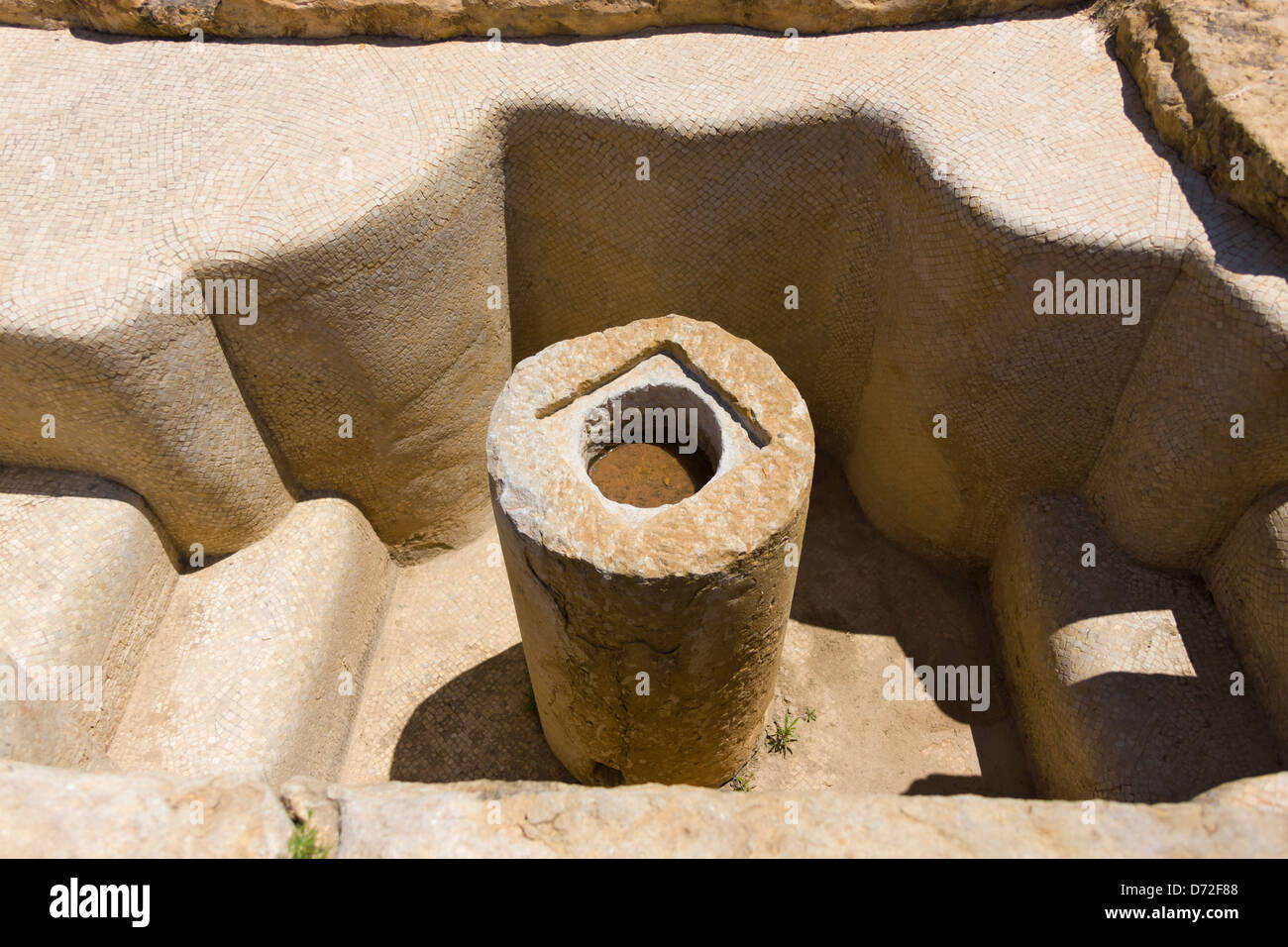 Bagno termale e le rovine di Sbeitla, Tunisia Foto Stock