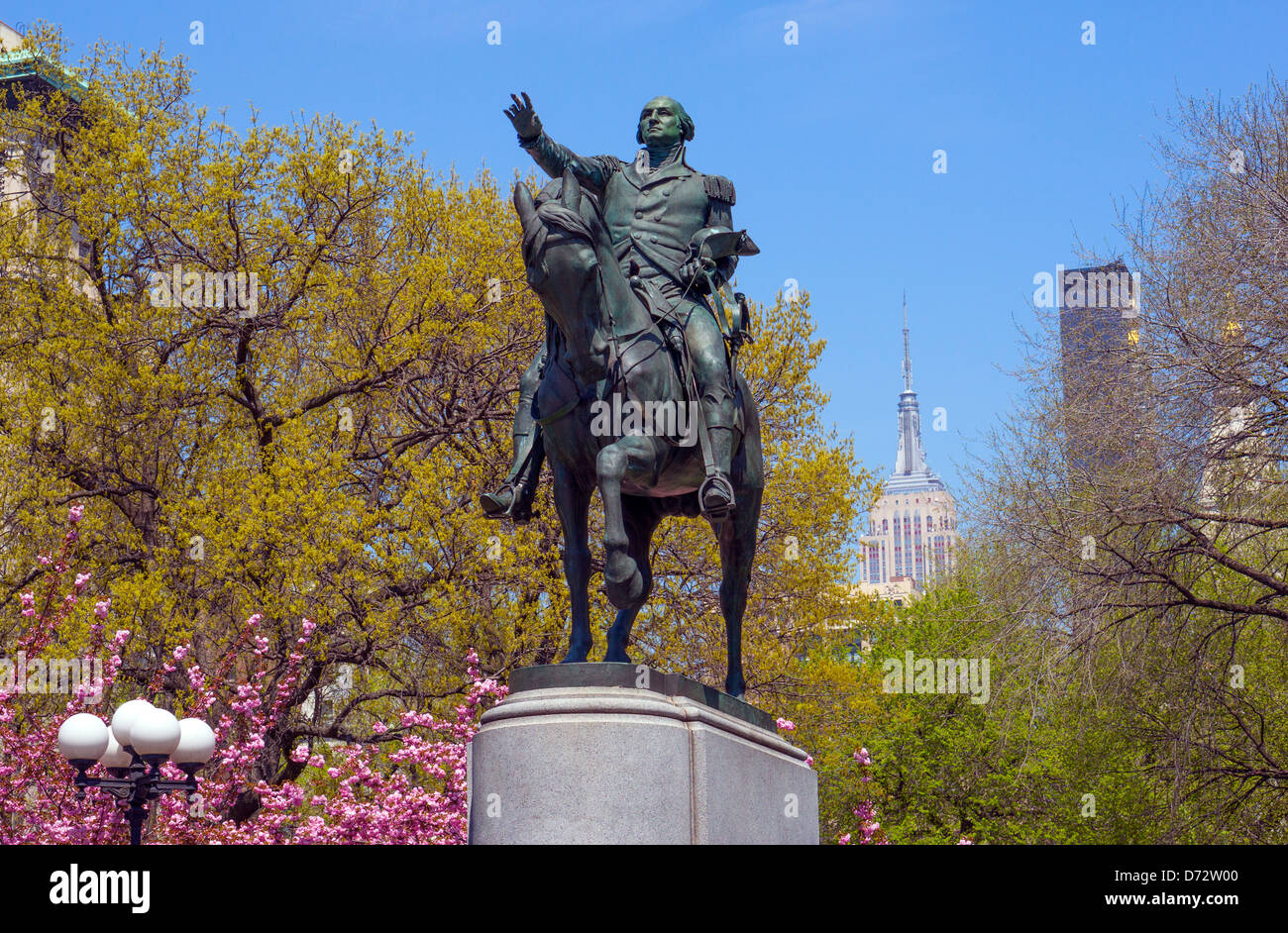 Statua di George Washington a cavallo in Union Square a New York City Foto Stock