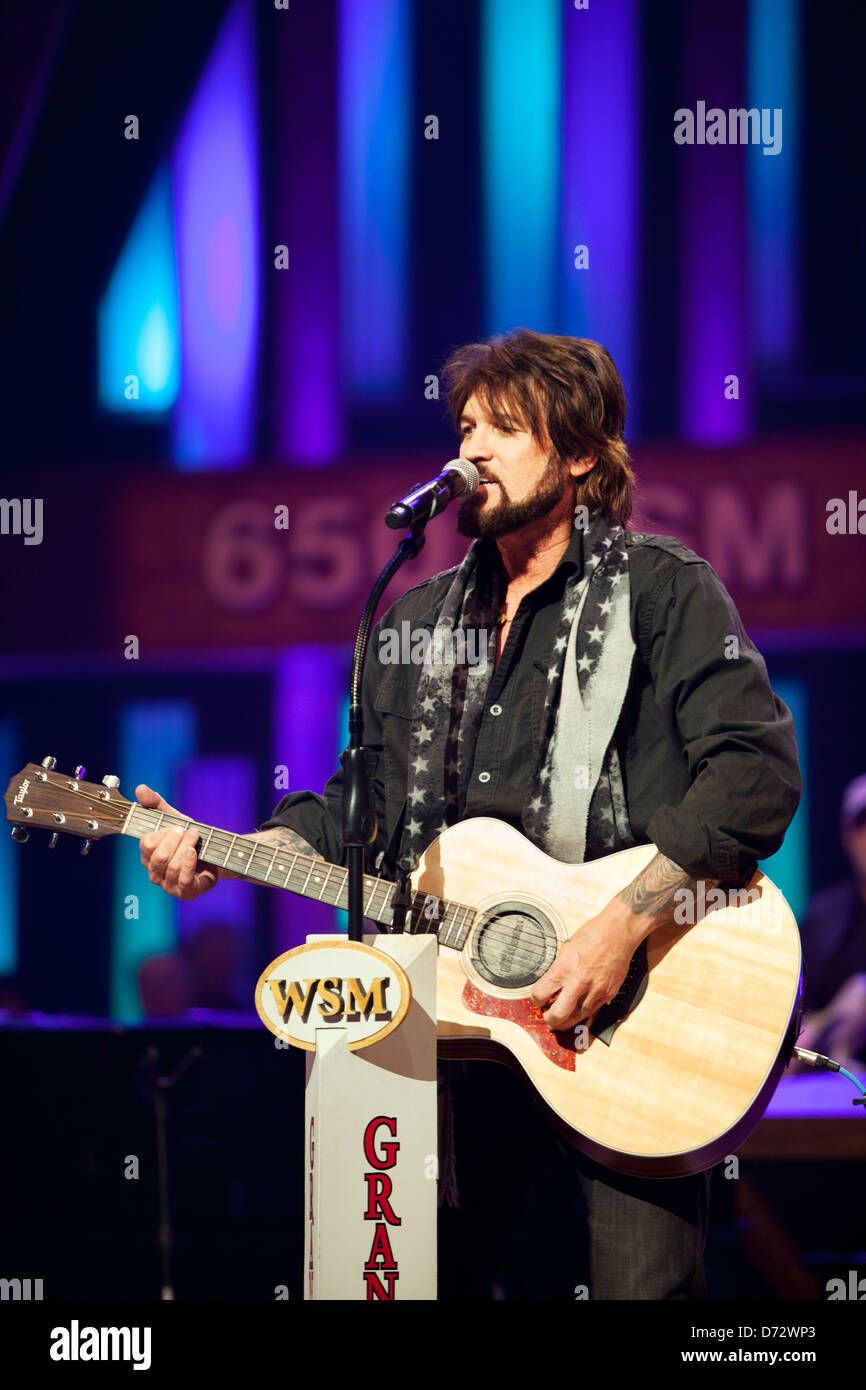 Billy Ray Cyrus esegue al Grand Ole Opry, Nashville, Tennessee, Stati Uniti d'America Foto Stock