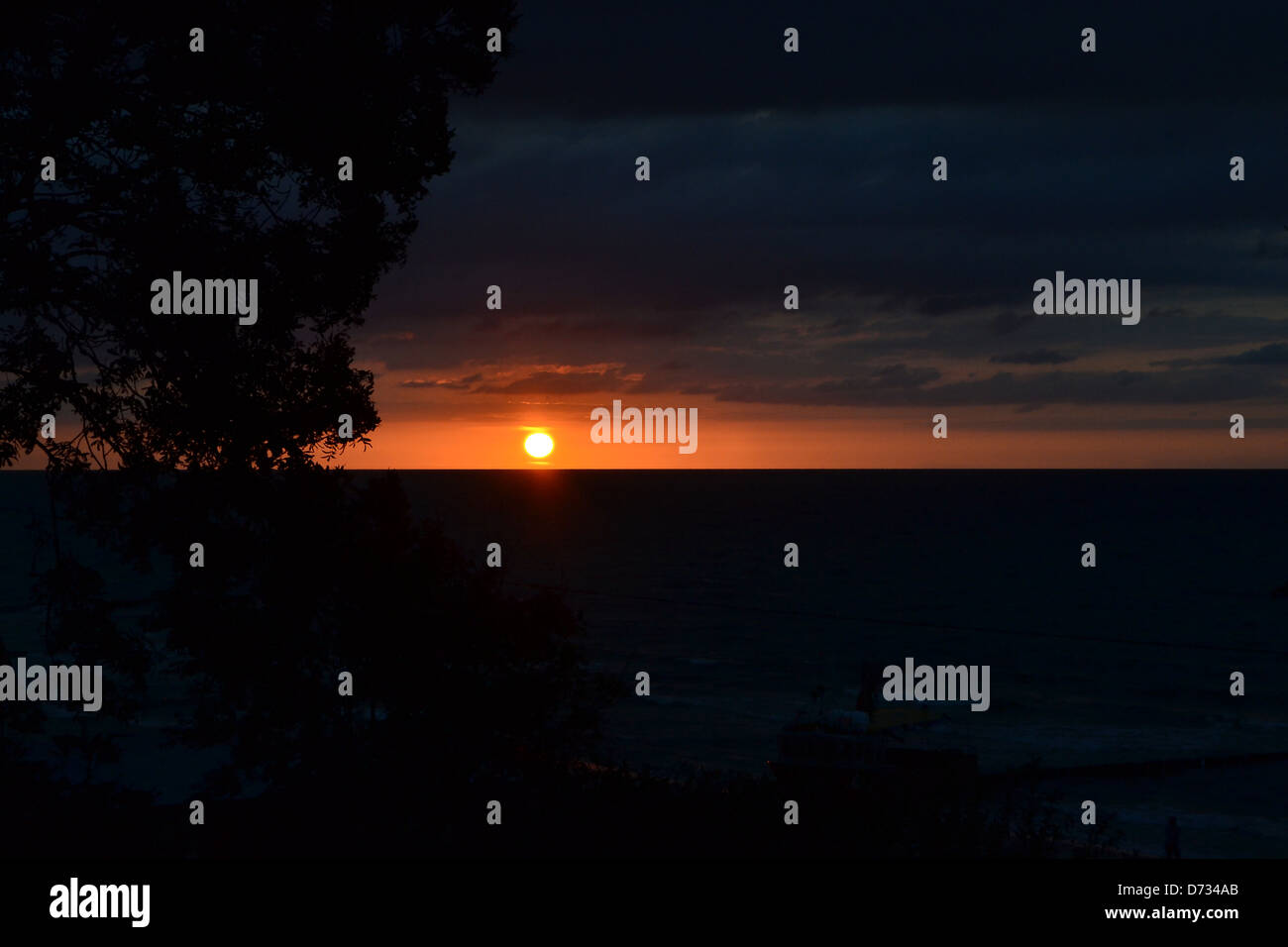 Un tramonto sulla costa polacca del Mar Baltico Foto Stock