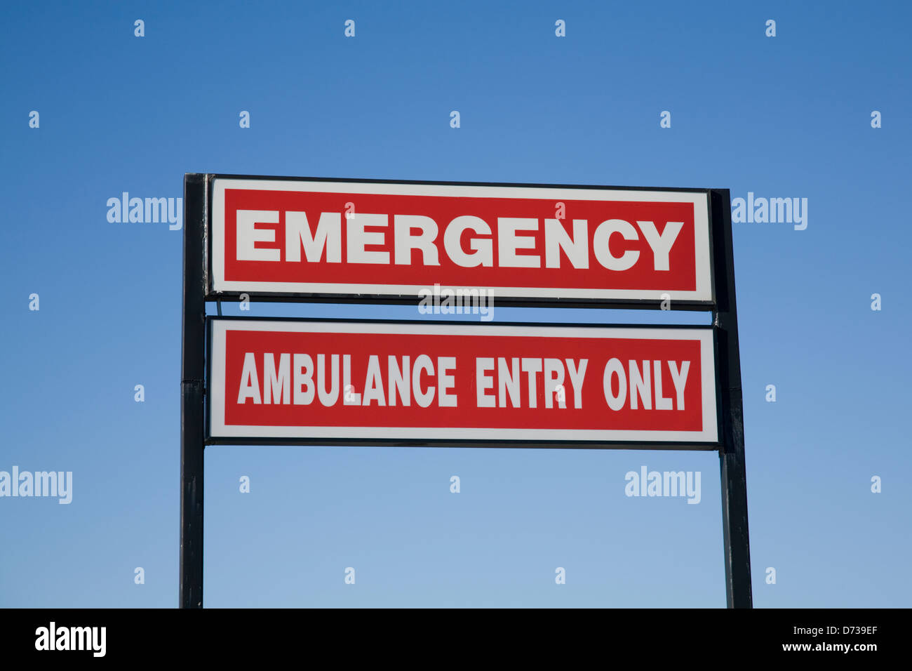Segno di emergenza fuori Sydney's Mona Vale vale ospedale Foto Stock