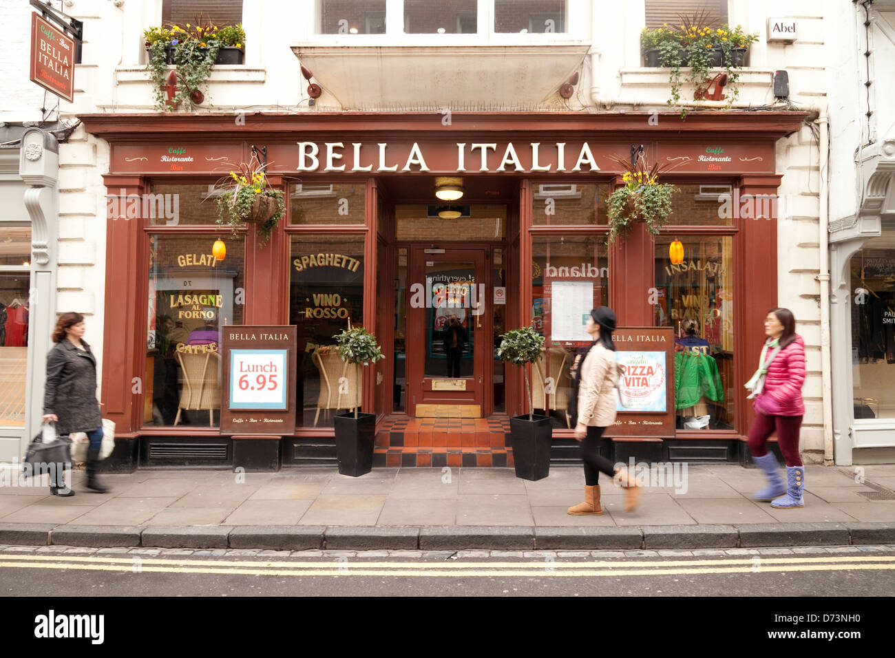 La Bella Italia ristorante italiano, Bassa Petergate, York, Yorkshire Regno Unito Foto Stock