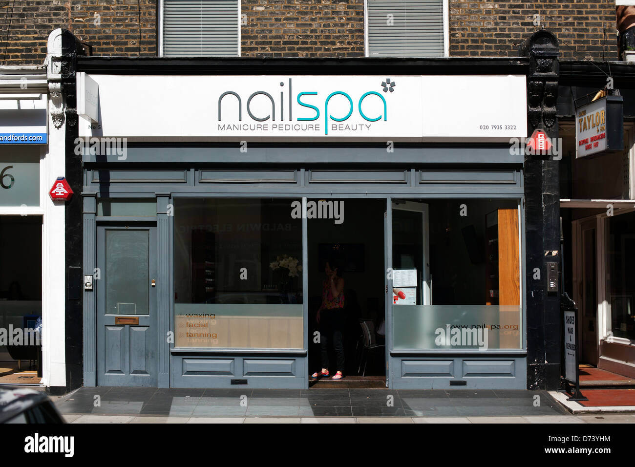Nail Spa, Paddington Street, Marylebone, London W1, England, Regno Unito, Europa Foto Stock