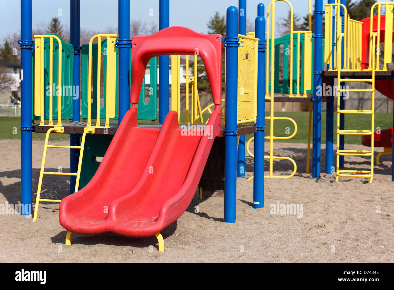 Parco giochi per bambini diapositive, Scuola all'aperto Foto Stock