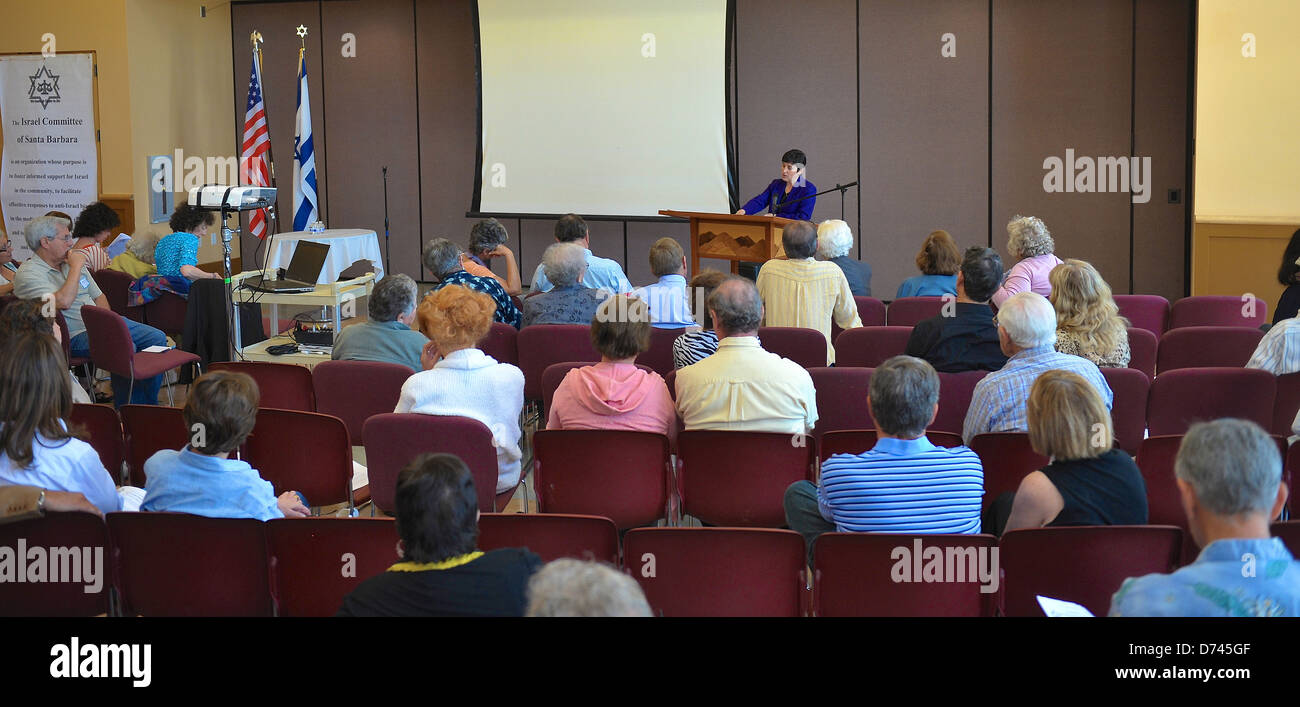 Frida Ghitis su "Prospettive sul Medio Oriente". 2013 Teach-In su Israele, ospitato da "l'Israele Comitato di Santa Barbara Foto Stock