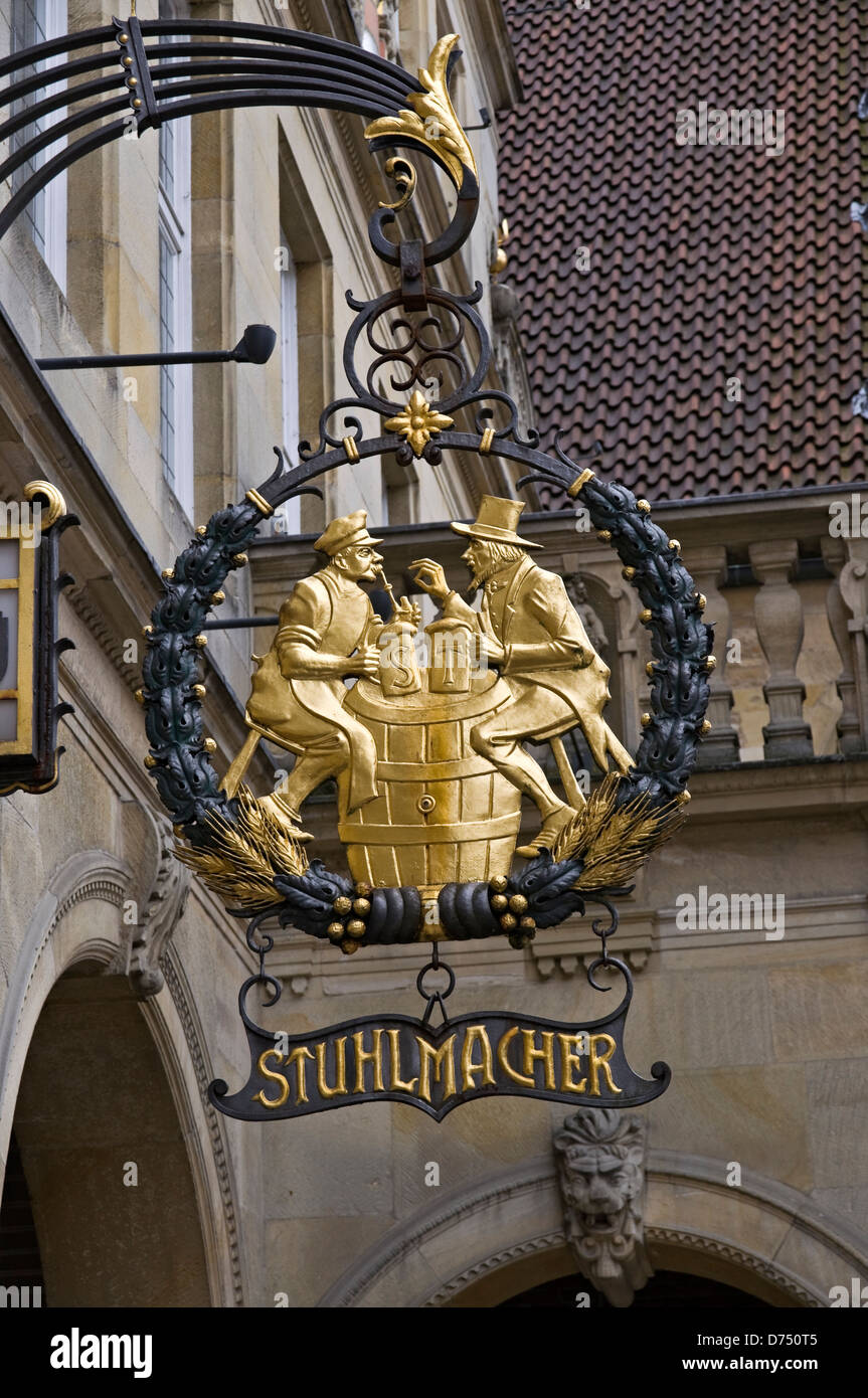 Segno a Stuhlmacher Tavern di Muenster, NRW, Germania. Foto Stock