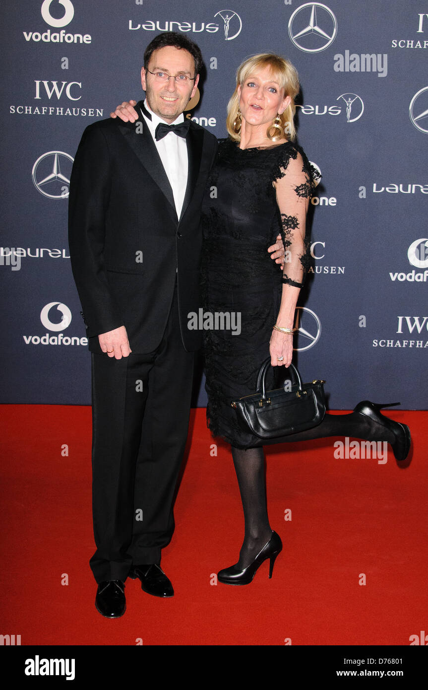 Christa Kinshofer e Ehemann Dr. Erich Rembeck Laureus Sport Awards tenutosi presso la Queen Elizabeth II Centre - Arrivo. Londra, Foto Stock