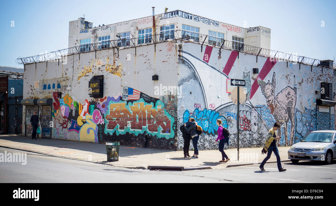 Murales nel quartiere Bushwick di Brooklyn a New York Foto Stock