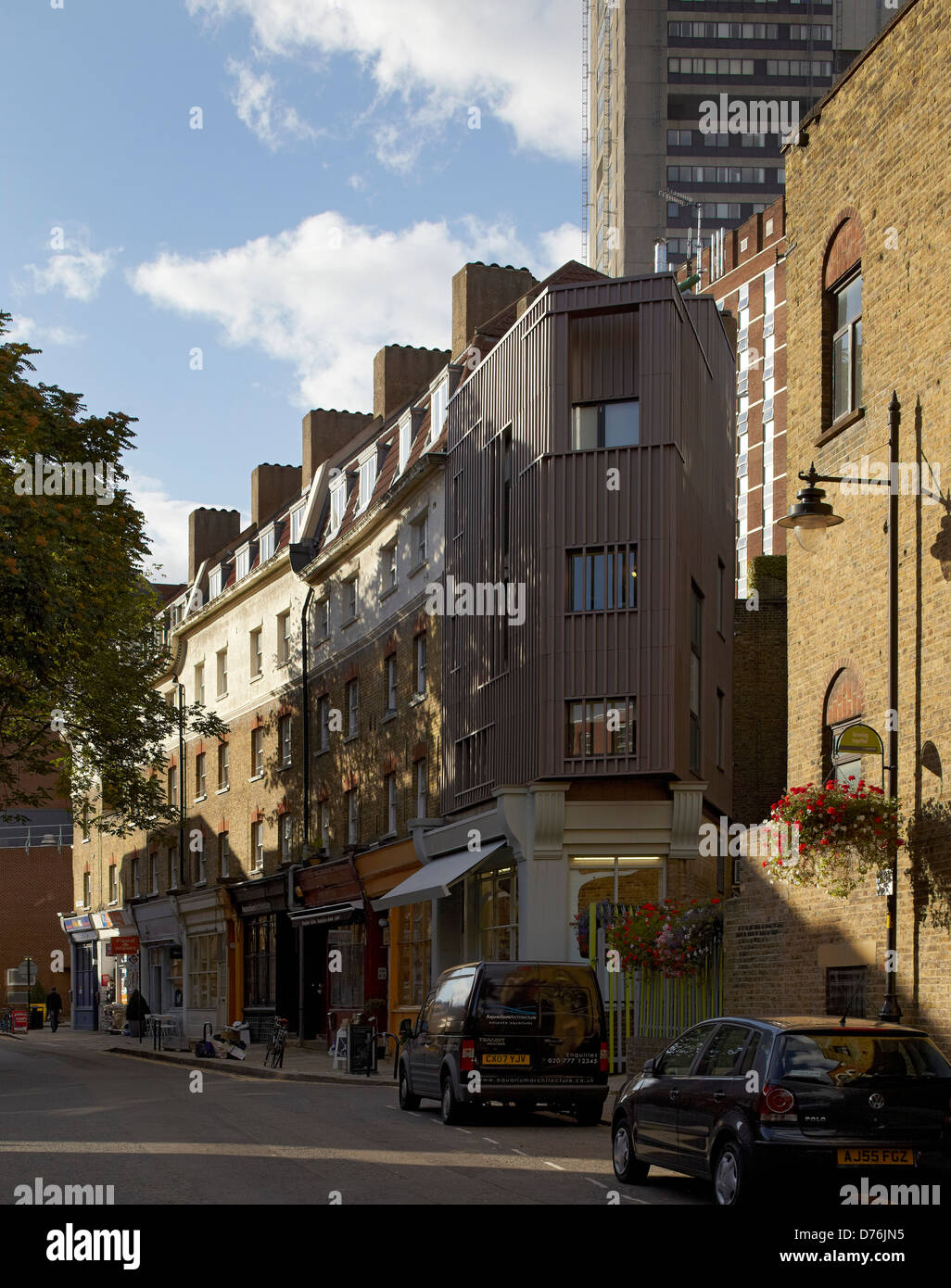 Alex Monroe Studio, Snowsfields, Londra, Regno Unito. Architetto: DSDHA, 2012. Street Elevazione di area di conservazione. Foto Stock