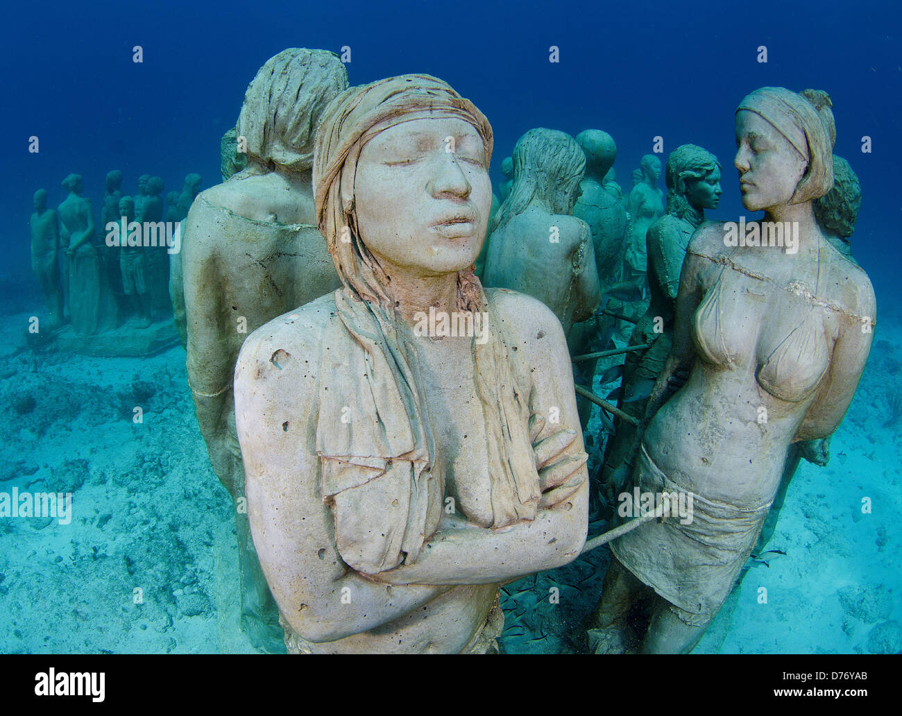 Messico Cancun sculture a fondo mare in Cancun museo subacqueo nel Mar dei Caraibi Foto Stock