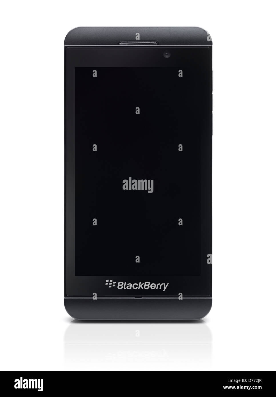 Blackberry Z10 Smartphone con schermo vuoto. Telefono nero isolato su sfondo bianco Foto Stock