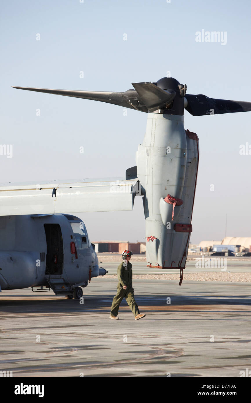 Corpo della Marina degli Stati Uniti MV-22 Osprey a Camp Bastion provincia di Helmand in Afghanistan Foto Stock