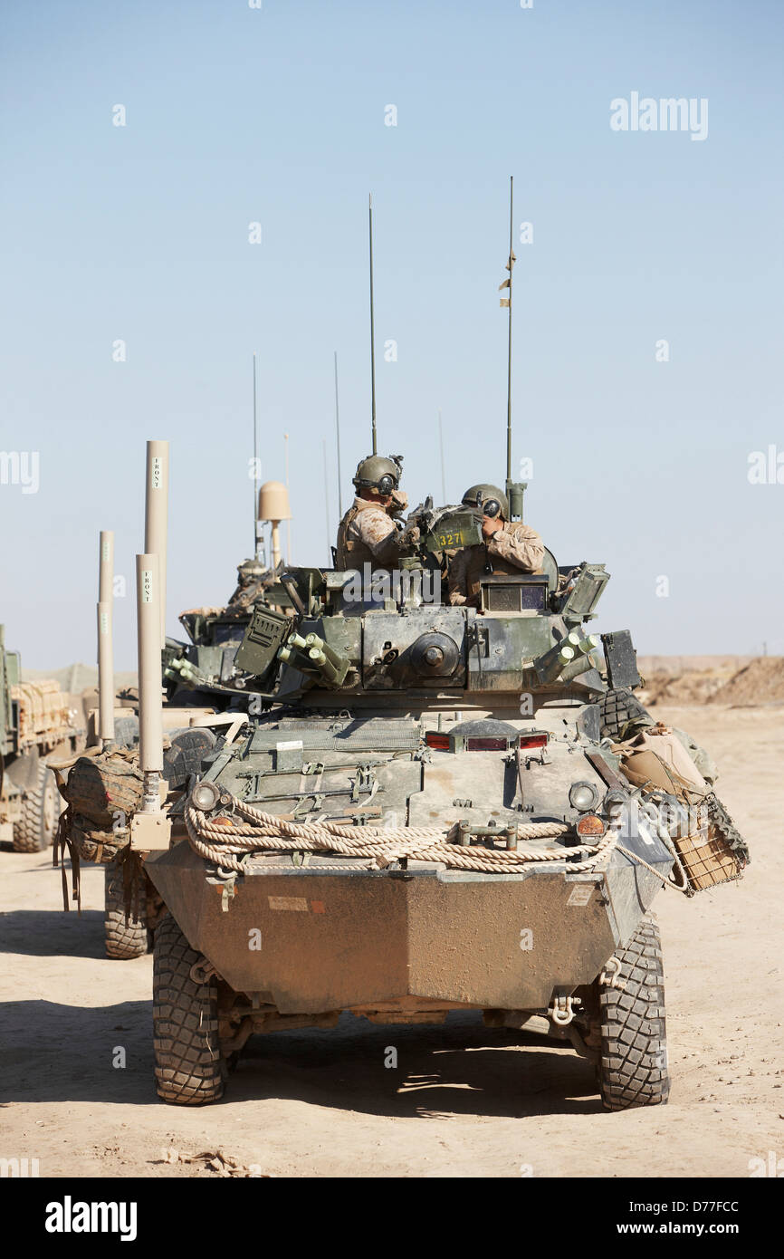 Corpo della Marina degli Stati Uniti LAV-25 durante il funzionamento di combattimento provincia di Helmand in Afghanistan Foto Stock