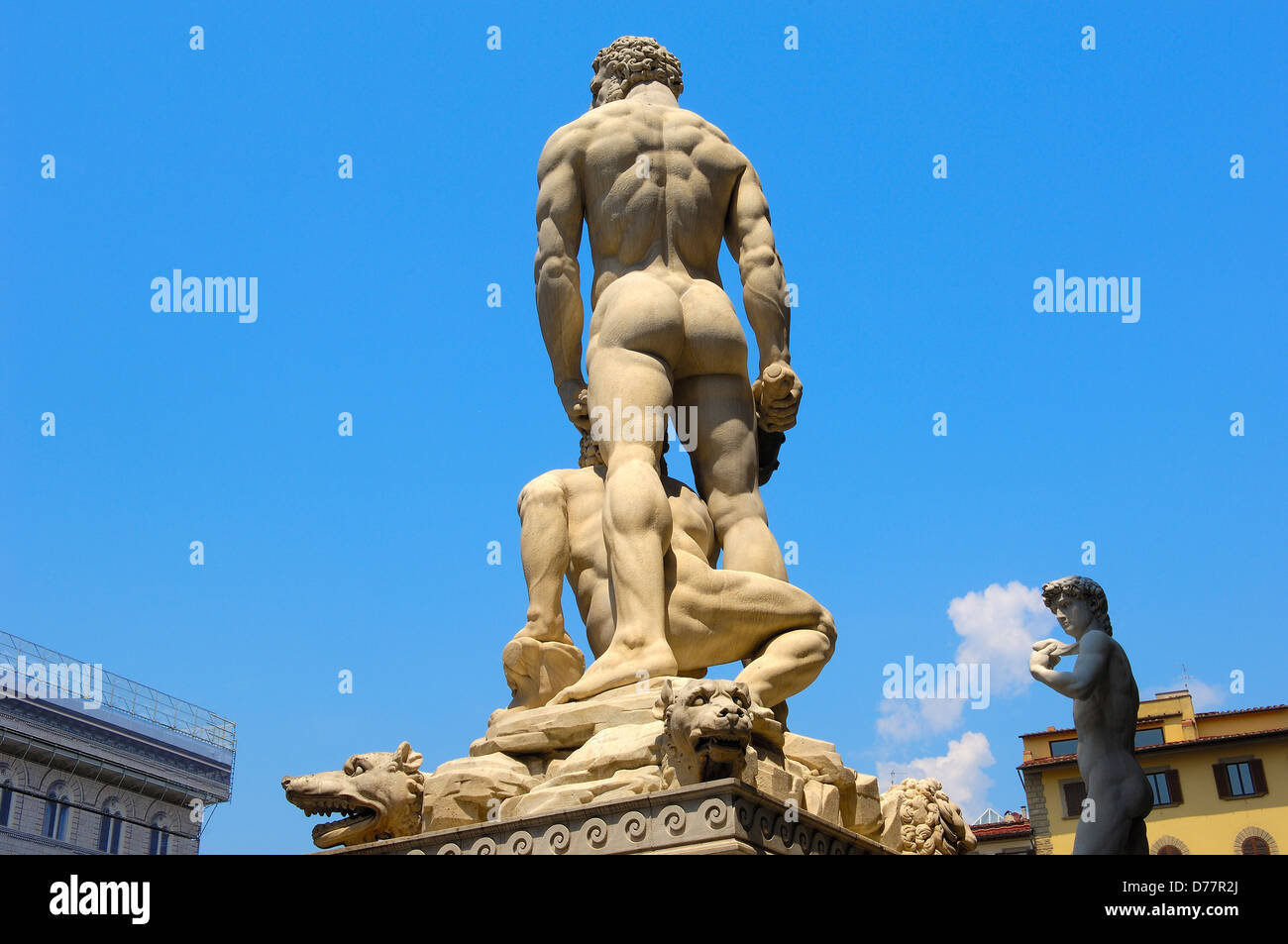 Firenze, Statua del David di Michelangelo e di Ercole e Caco, , La Piazza della Signoria, Piazza della Signoria, Toscana. L'Italia. Foto Stock