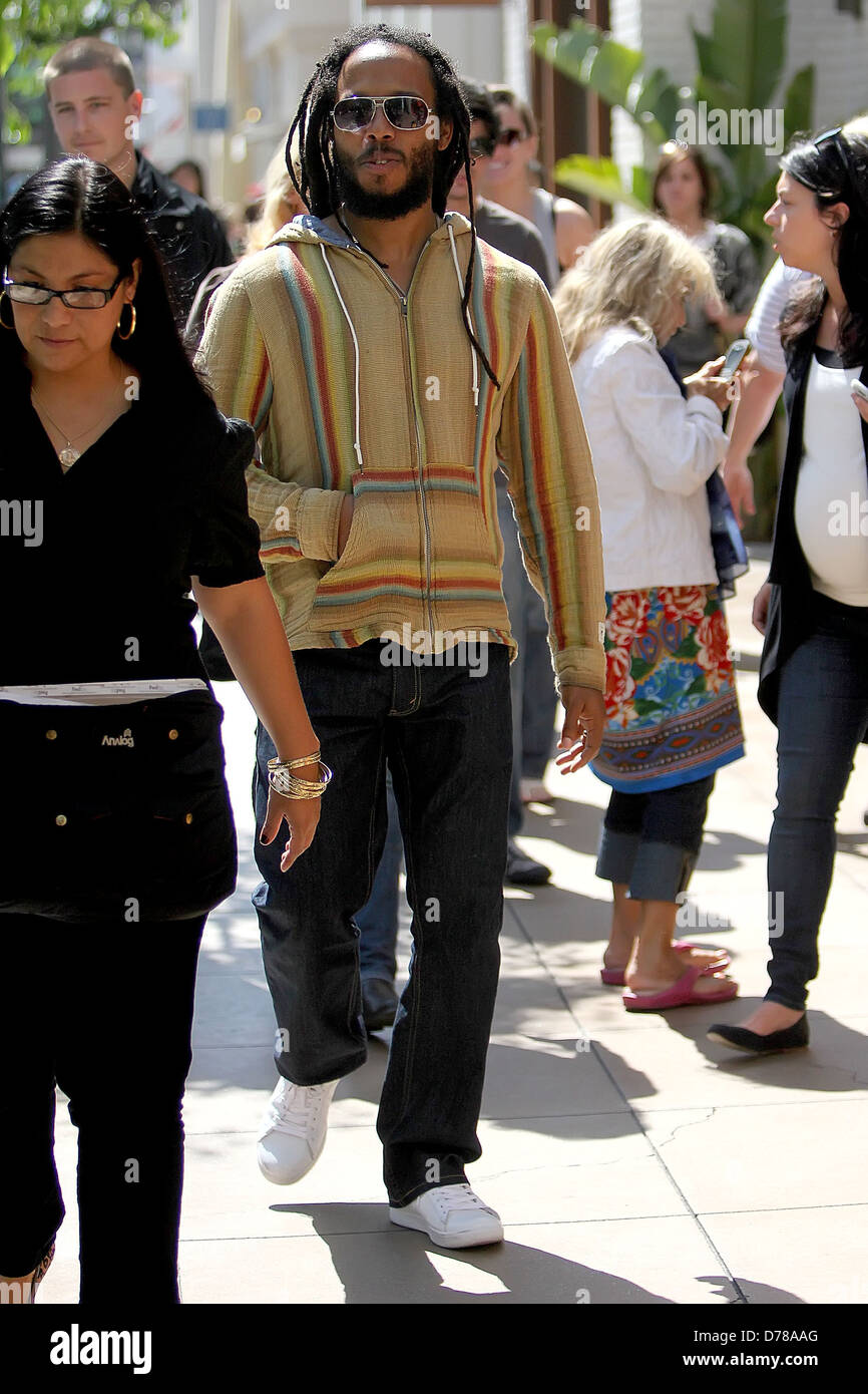 David Nesta "" Ziggy Marley arriva a Grove per la categoria " Extra " in Hollywood Los Angeles, California - 15.06.11 Foto Stock