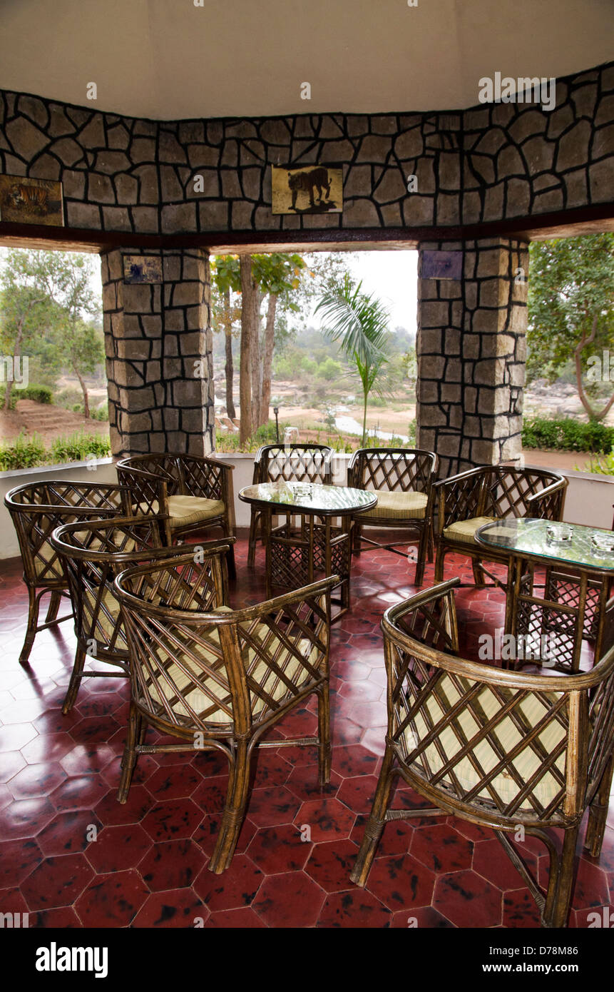 Sala da pranzo,bar,wild chalet resort,moka,kanha,parco nazionale,Madhya Pradesh, India Foto Stock