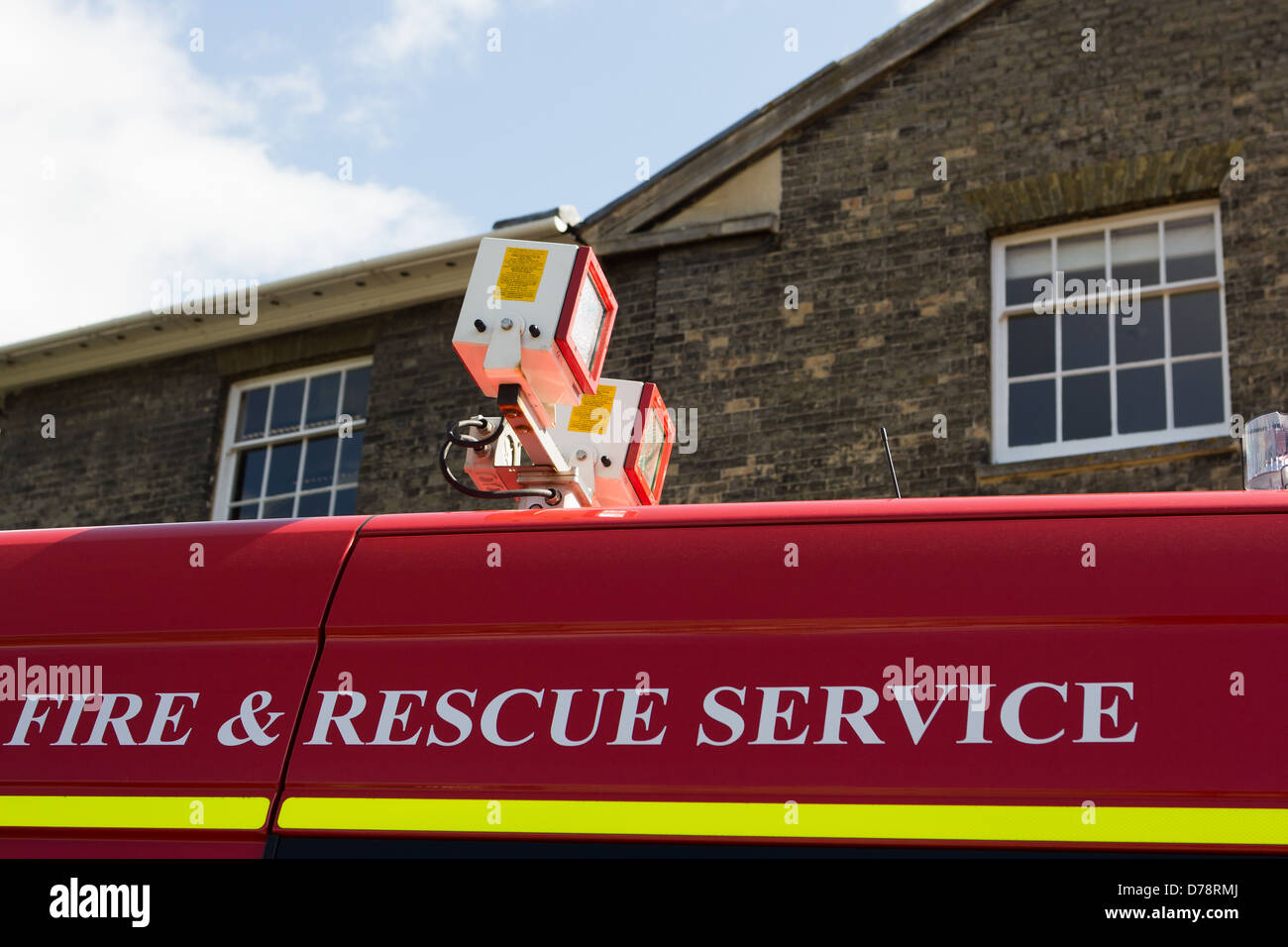Fire e veicolo di soccorso. Salisbury England Regno Unito Foto Stock
