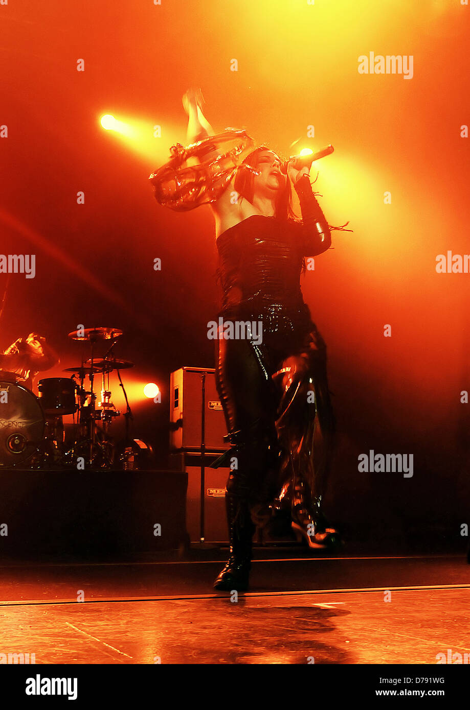 Amy Lee degli Evanescence si esibisce dal vivo a Manchester Apollo Manchester, Inghilterra - 07.11.11 Foto Stock